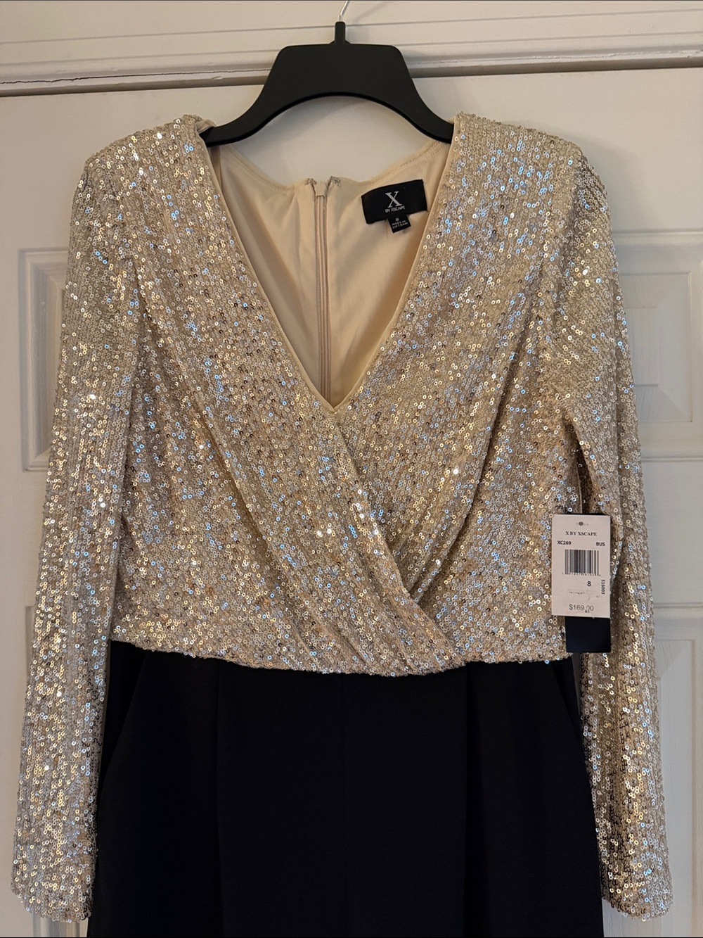 Xscape Gold Sequin Bodice Black Jumpsuit with Long Sleeves - Picture 4 of 6